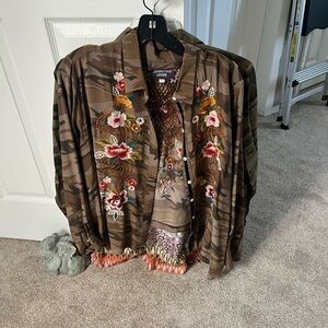Johnny Was embroidered blouse